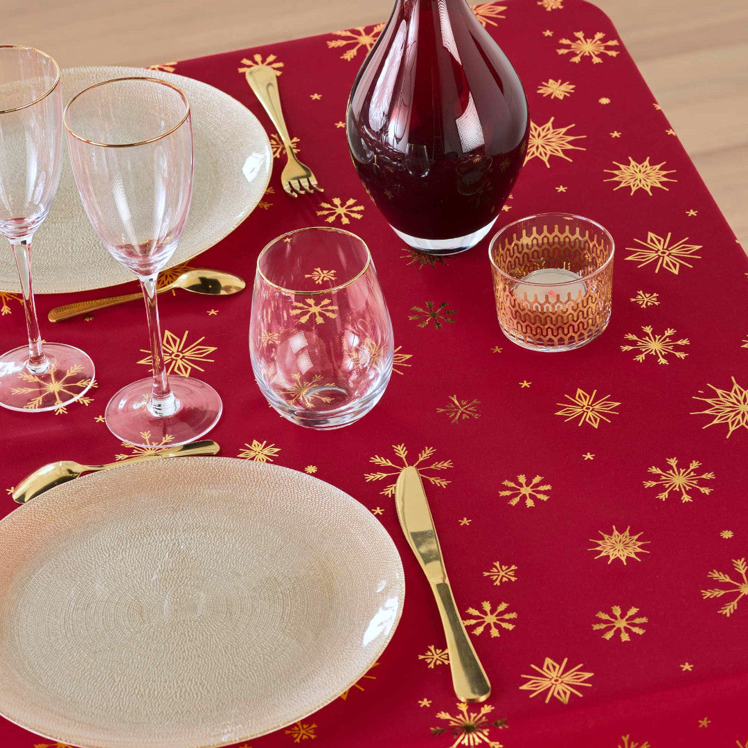 Astrelia Röd/Guld - Julduk med gyllene stjärnor, 140 x 240 cm, närbild
