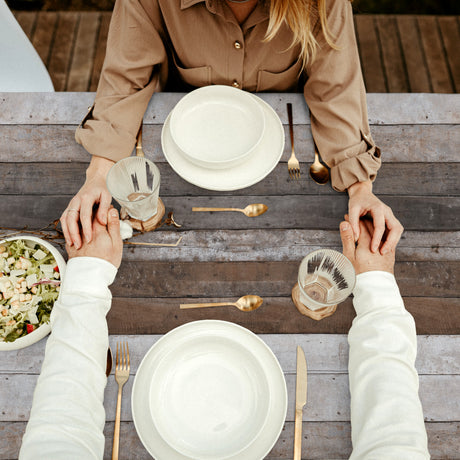 Cipres – Textilvaxduk med trälook i varma och kalla nyanser