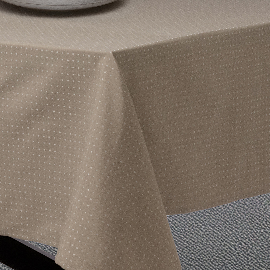Dotea Beige - Damastduk med prickar, 160 x 320 cm, hörn