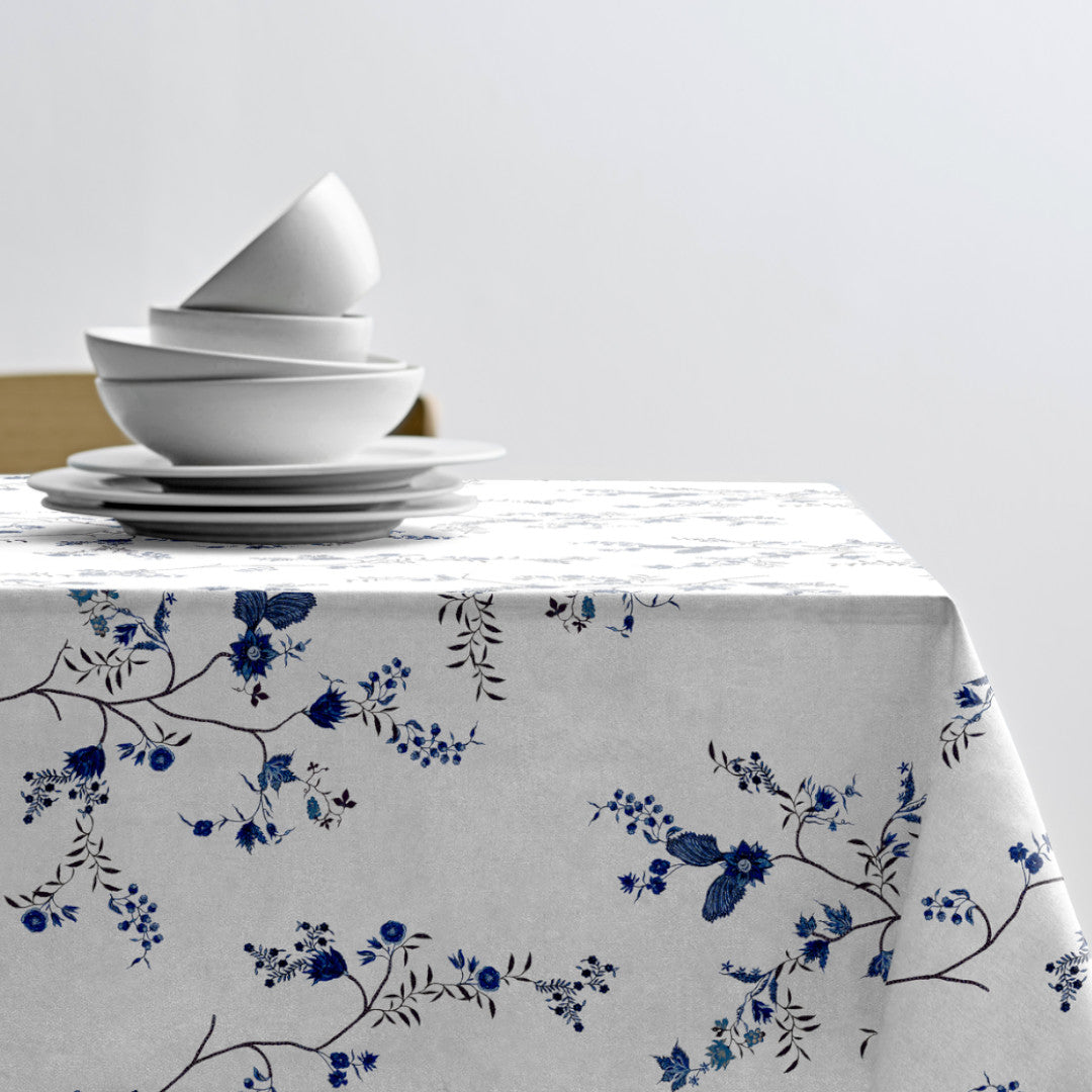 Grace Navy Blue – textilvaxduk från Sødahl med glidskydd