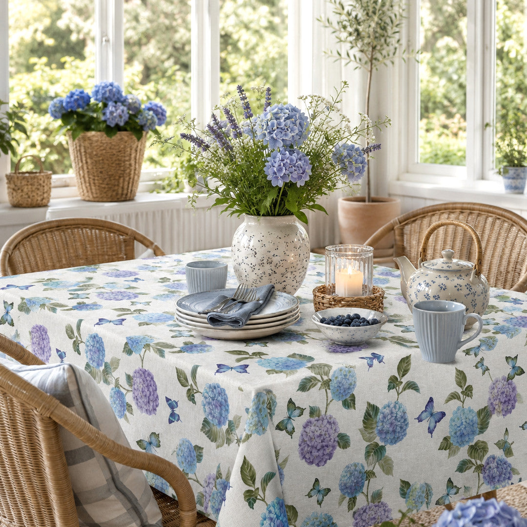 Nordfavn Hortensia Trädgård Blå – Vaxduk med fjärilar