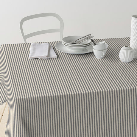 Nordfavn Ibiza Stengrå – Textilvaxduk med tvärrandigt mönster i linnelook, bord