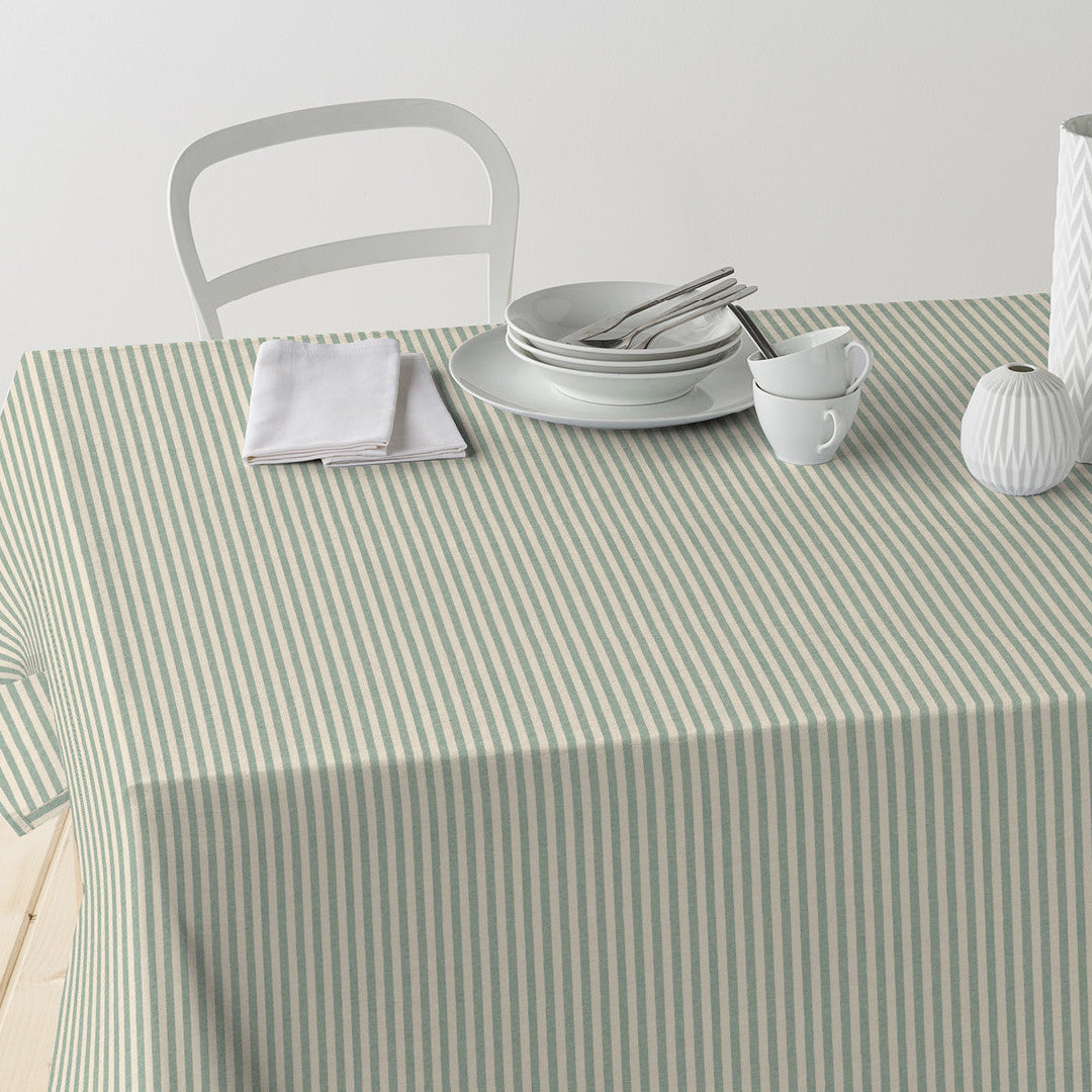 Nordfavn Ibiza Dämpad Grön – Textilvaxduk med tvärrandigt mönster och linnelook, bord