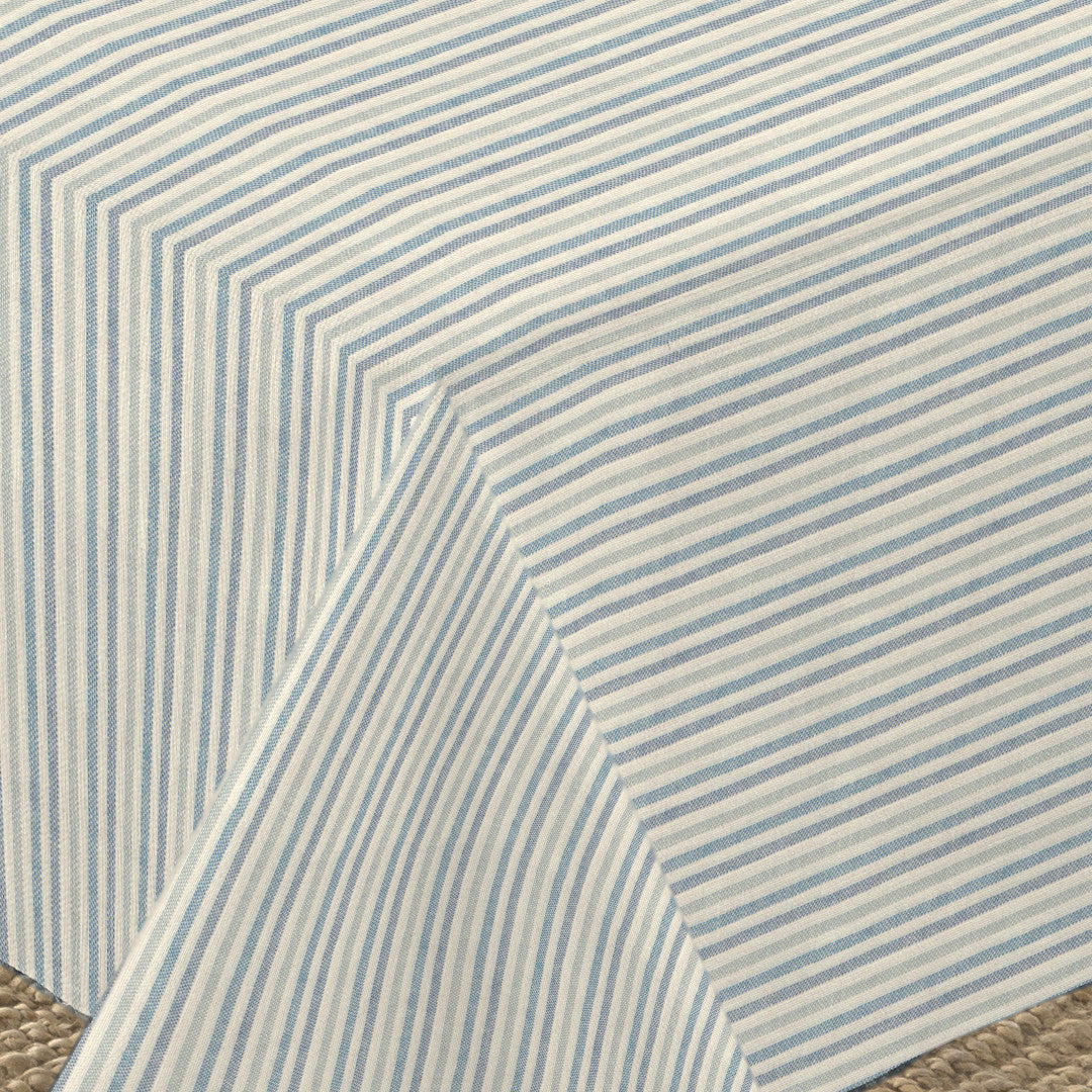 Nordfavn Pitiusa Havsblå – Textilvaxduk med små tvärränder, hörn