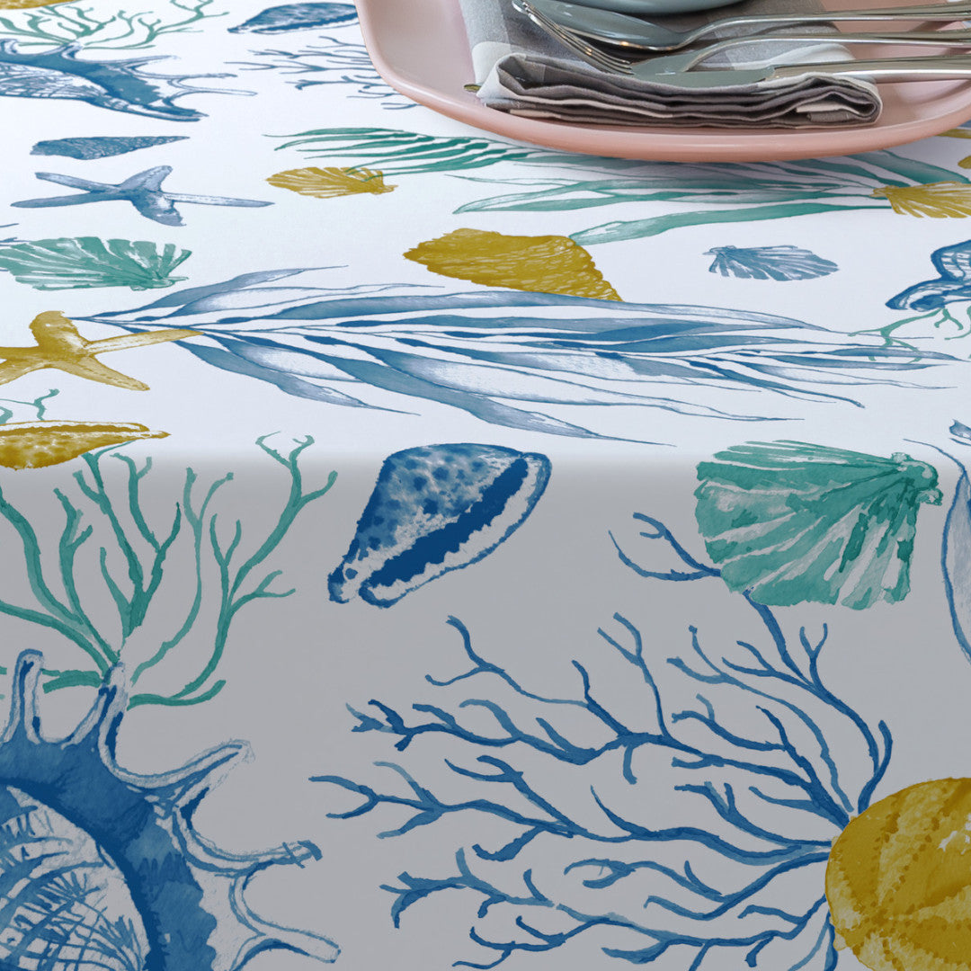 Odeta - Extra kraftig vaxduk med marint mönster, närbild