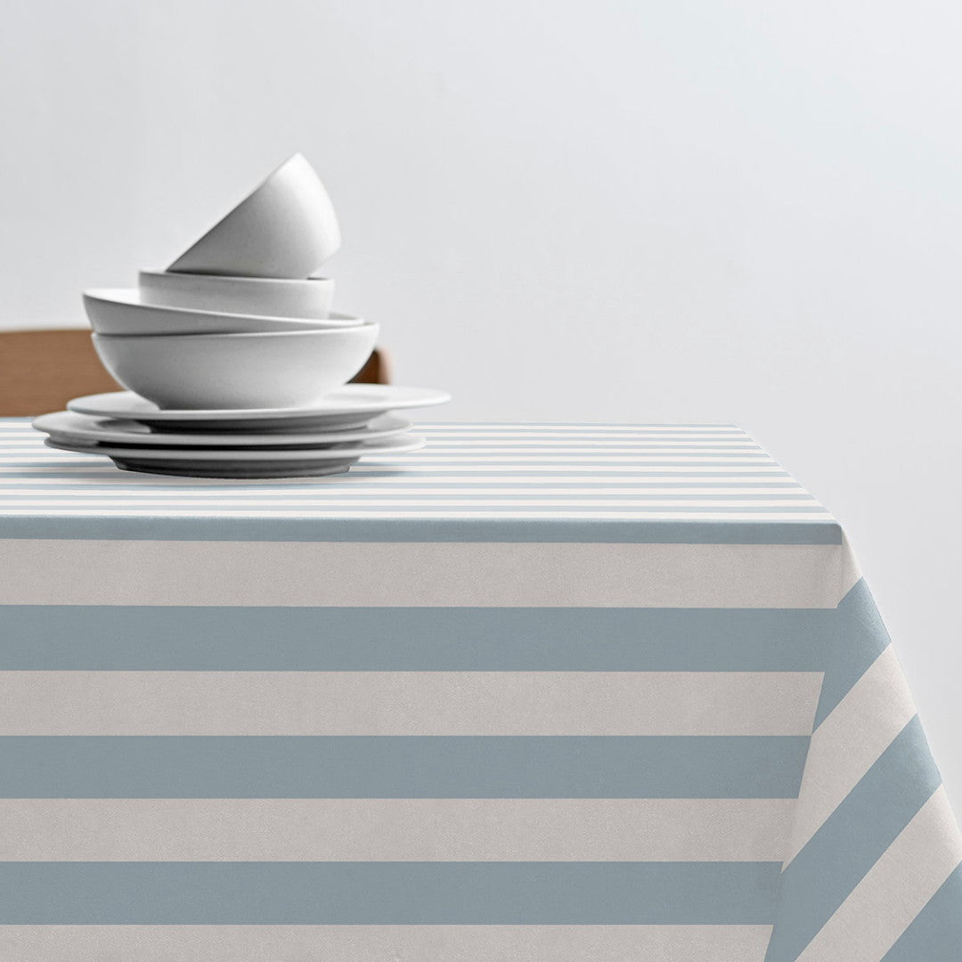 Parallel Linen Blue – Södahl textilvaxduk i 100 % bomull med glidskydd