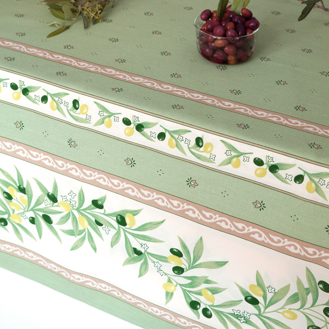 Ramatuelle Grön - Rektangulär akrylbelagd provenceduk 150 x 250, närbild