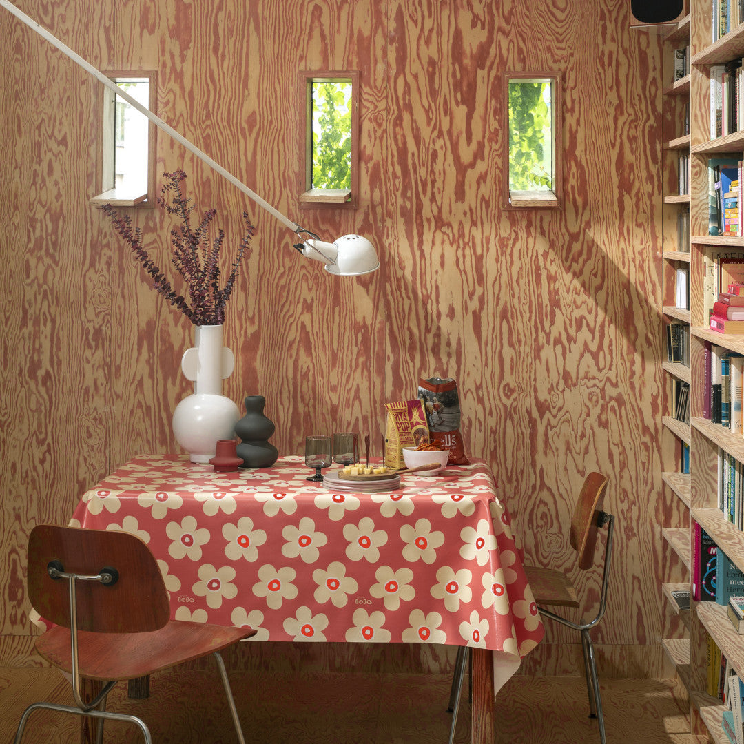 Small Big Flower Punch - Lola vaxduk med härliga blommor, miljö