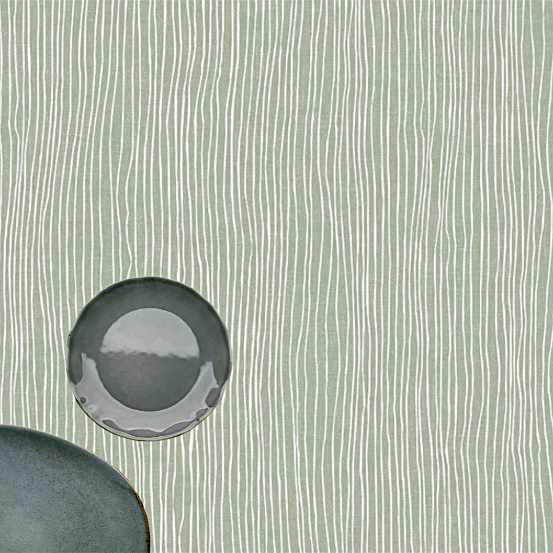 Strange Ways Sage - Randig vaxduk i dämpad grön