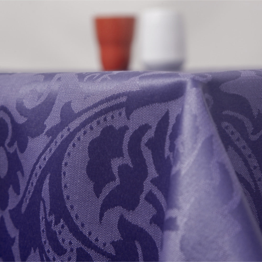 Visconti Jacquard Blue – Vävd textilvaxduk med klassiskt mönster – 160 cm bred