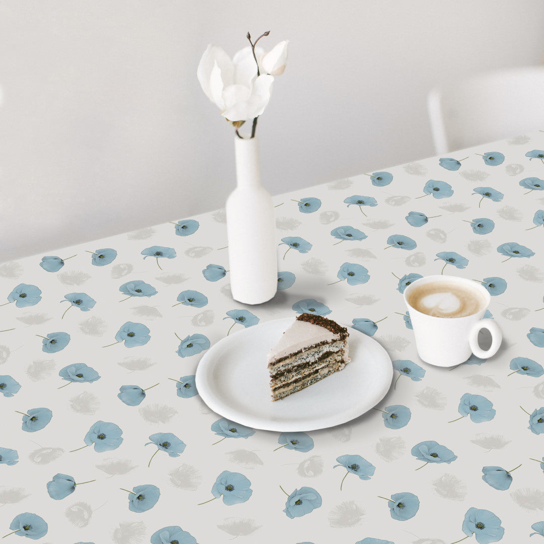 Amapolas Blue - Vaxduk med fina blå vallmo