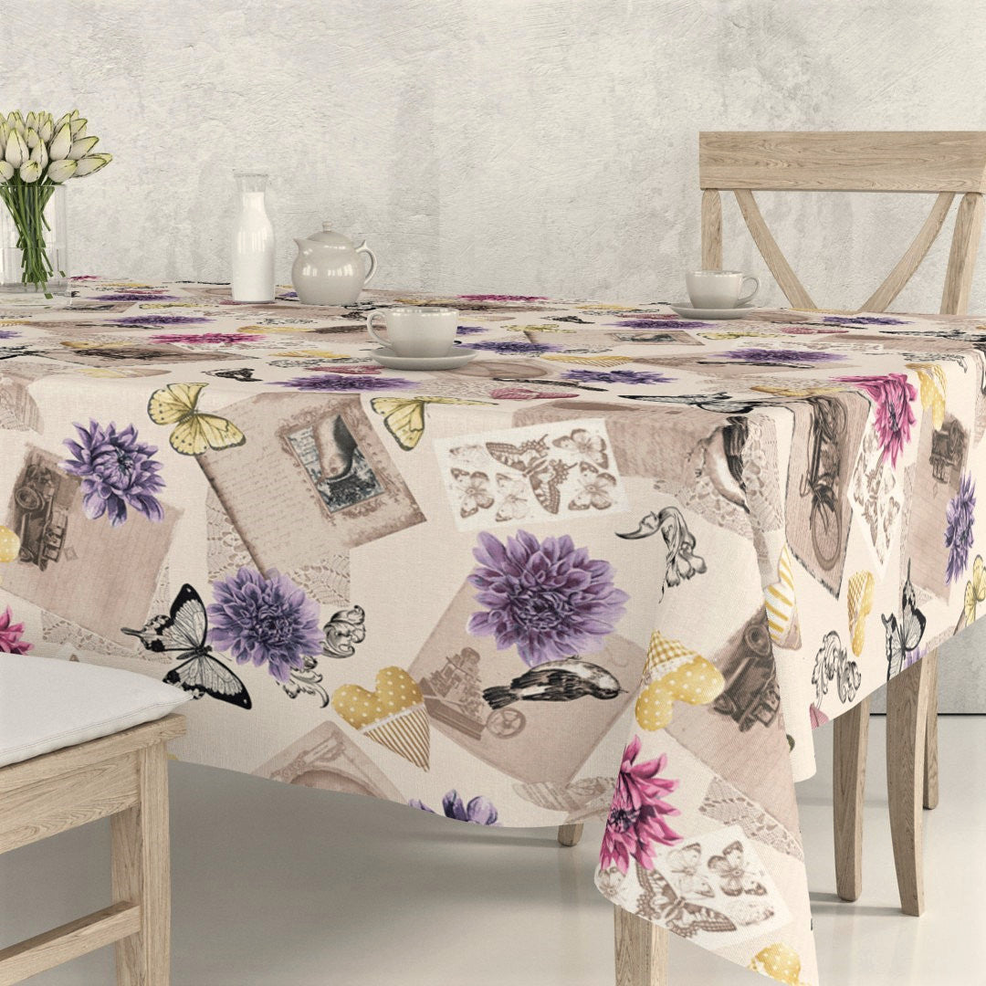 Antique Lila - Romantisk textilvaxduk i ljus beige