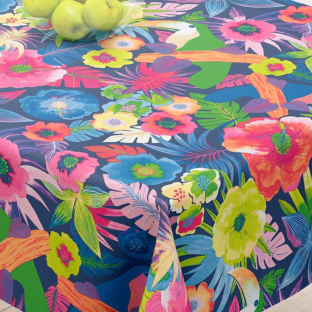 Araca Marine - Textilvaxduk med stora vackra blommor - 155 cm bred