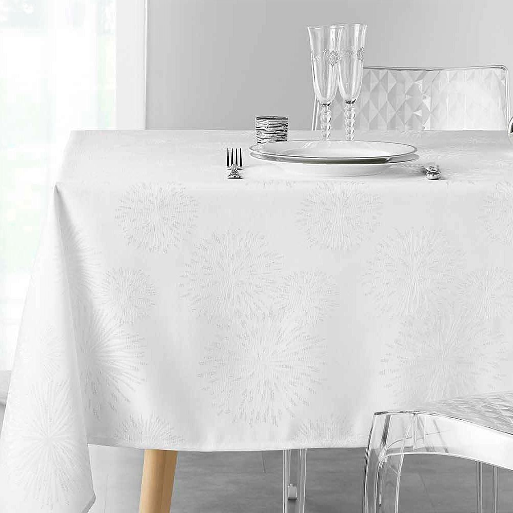 Artifice White/Silver - Jacquardvävd damastduk med fläckavvisande behandling - 140 x 240 cm