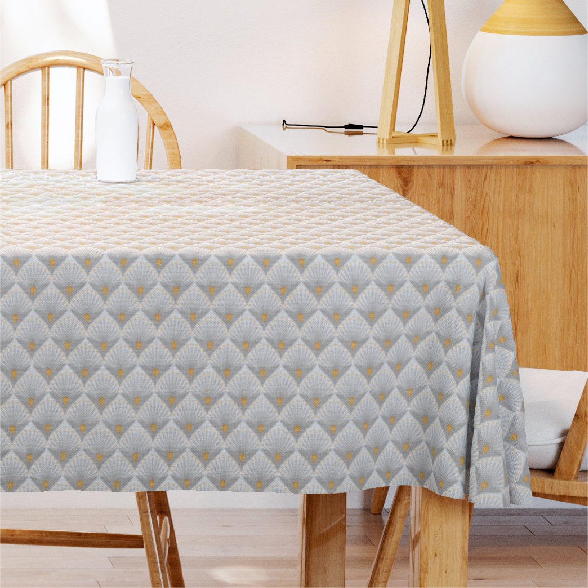 Baker Naturel - Textilvaxduk med grafiskt mönster