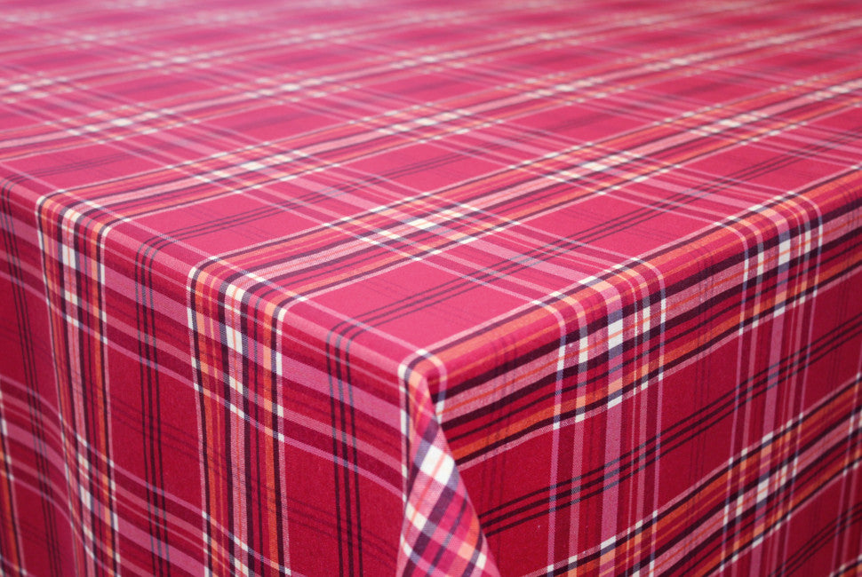 Basquiat röd, 160 cm bred rutig textilvaxduk