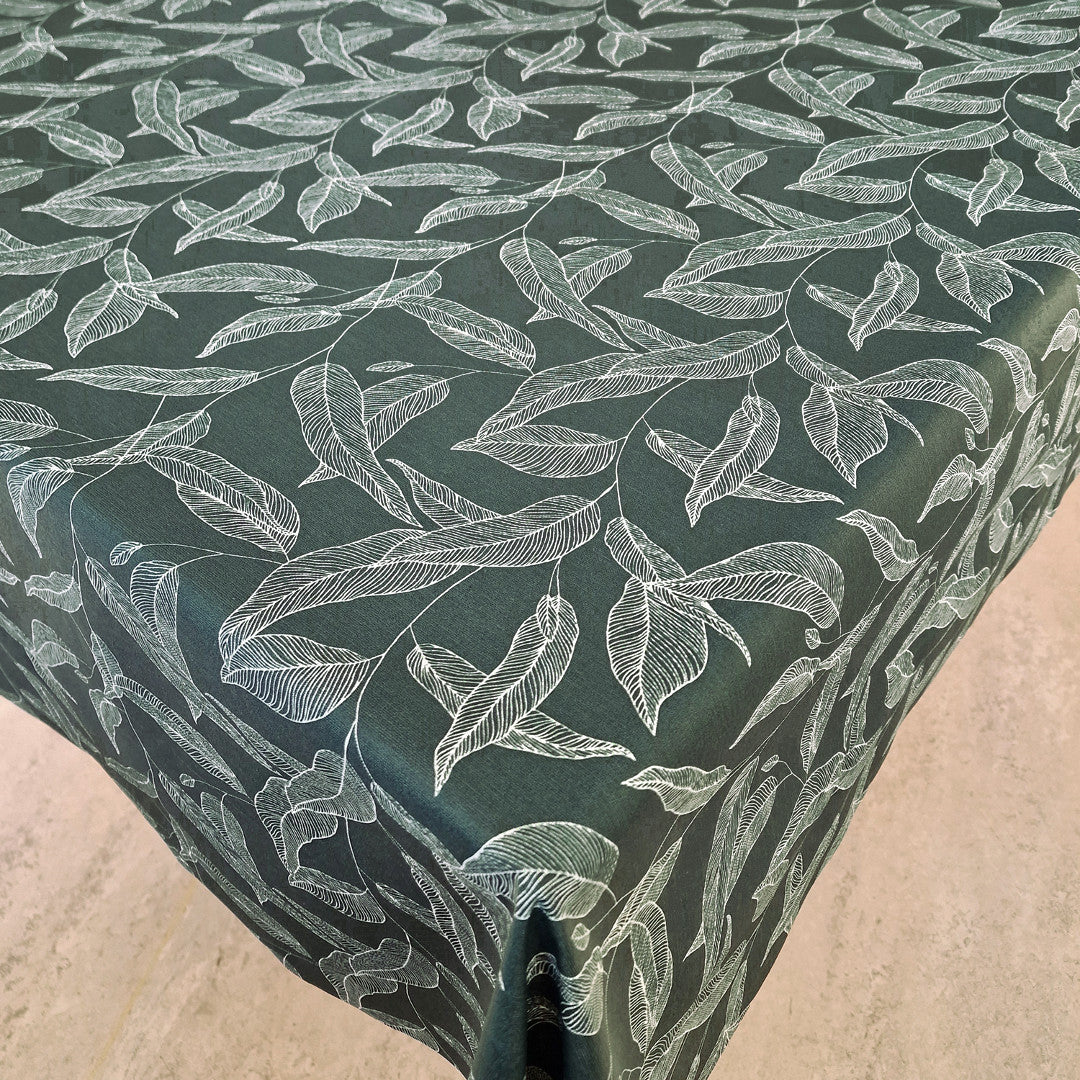 Bianca mörk flaskgrön - Textilvaxduk med vita streckblad