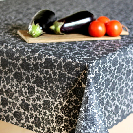 Spetsduk med små rosor, svart