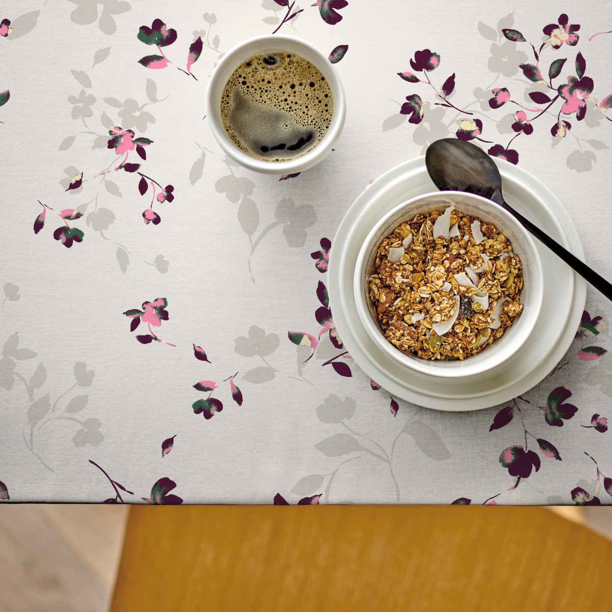 Cherry Blossom Pink - Sødahl textilduk med glidskydd, uppifrån