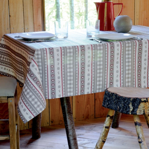 Julduk - Textilvaxduk med julränder, 155 cm bred
