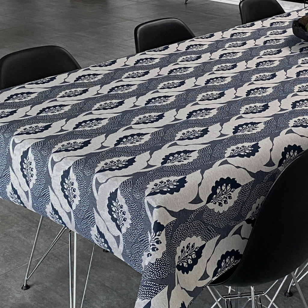 Cypres Blue – textilvaxduk med glidskydd