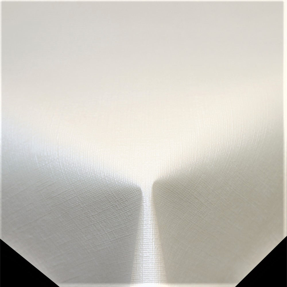 Diamond Linen White – Elegant duk med präglad linnelook