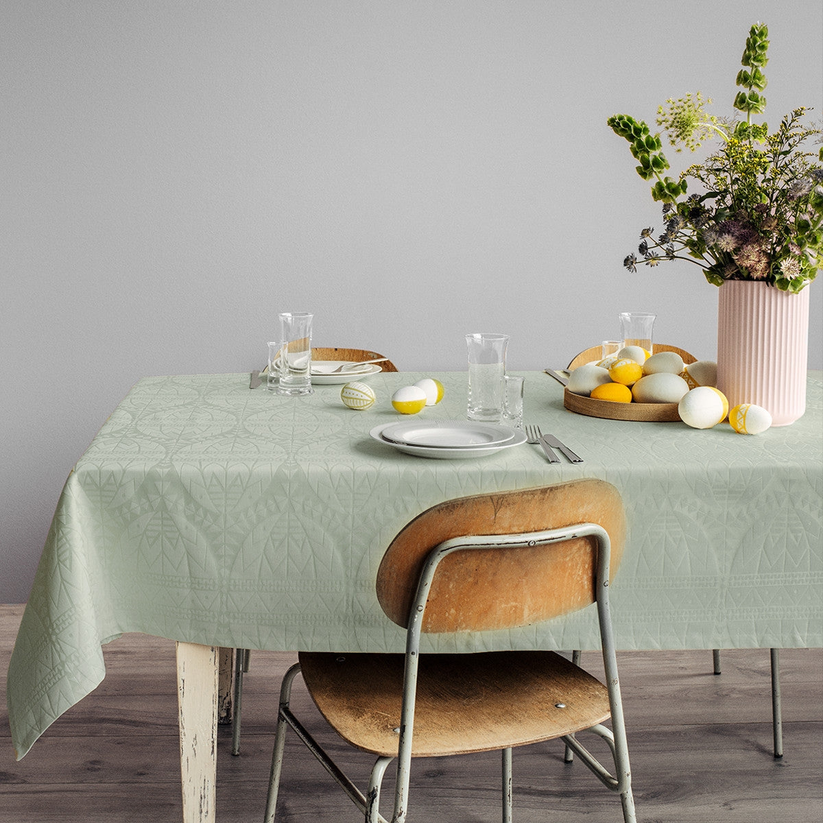 Easter Ljus Grön Damastduk, miljöbild