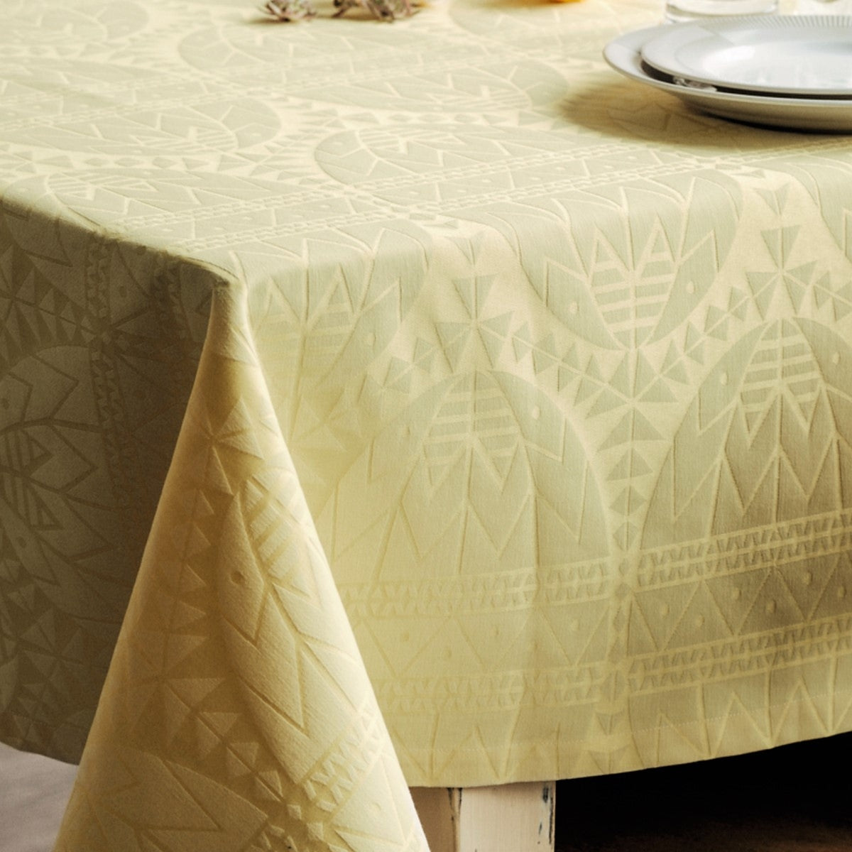 Easter Gul Damastduk, elegant påskduk från Juna - 150 cm x 370 cm