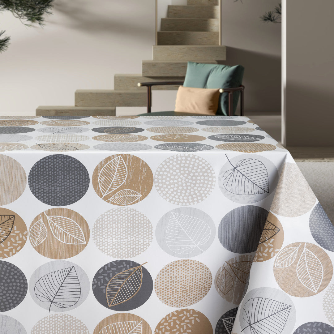 Höst cirklar - vaxduk på bordet med sköna höst färger