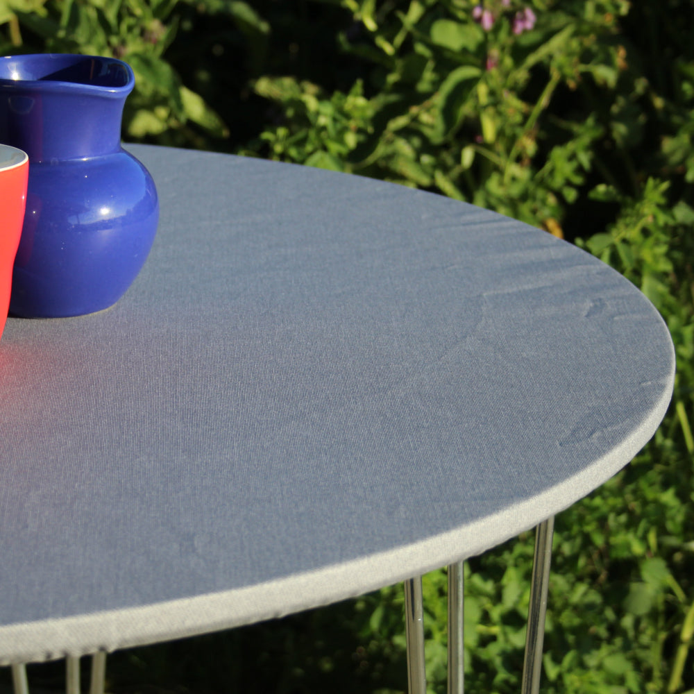 Enfärgad textilvaxduk i grått - Rund duk med resårkant - För bord Ø 60 - Ø 170 cm