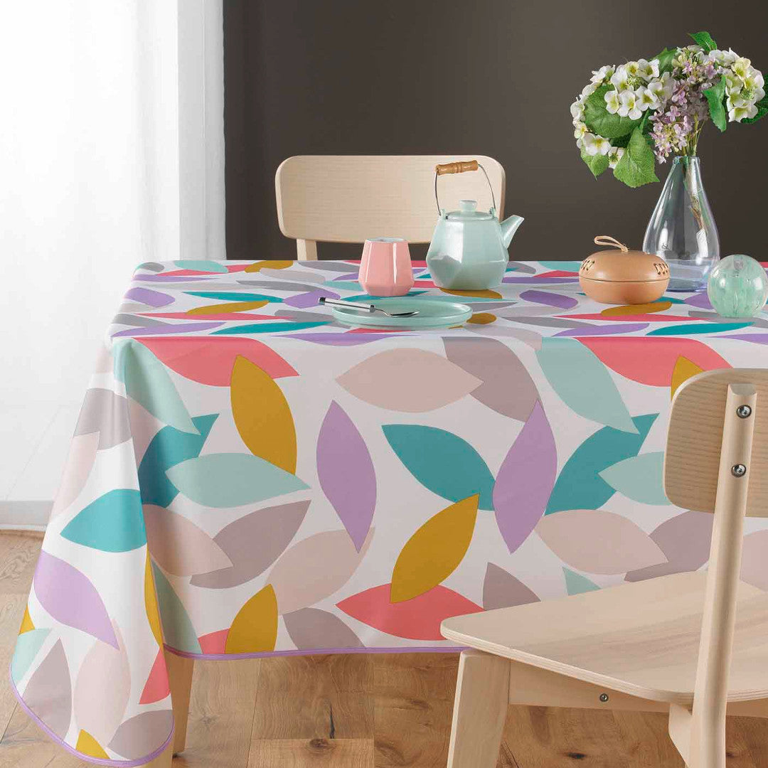 Fantasia 150 x 240 cm, rektangulär duk med fläckskydd