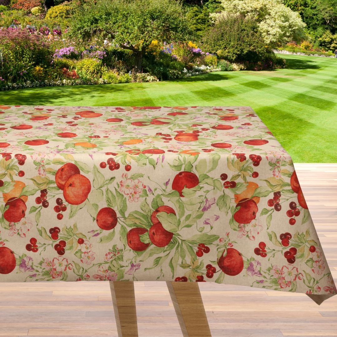 Fioritura di Melograno – Textilvaxduk i linnelook med röda granatäpplen och blad