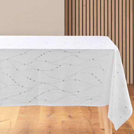 Firmament Metallic vit duk på bordet ger festlig stämning till jul och nyttår