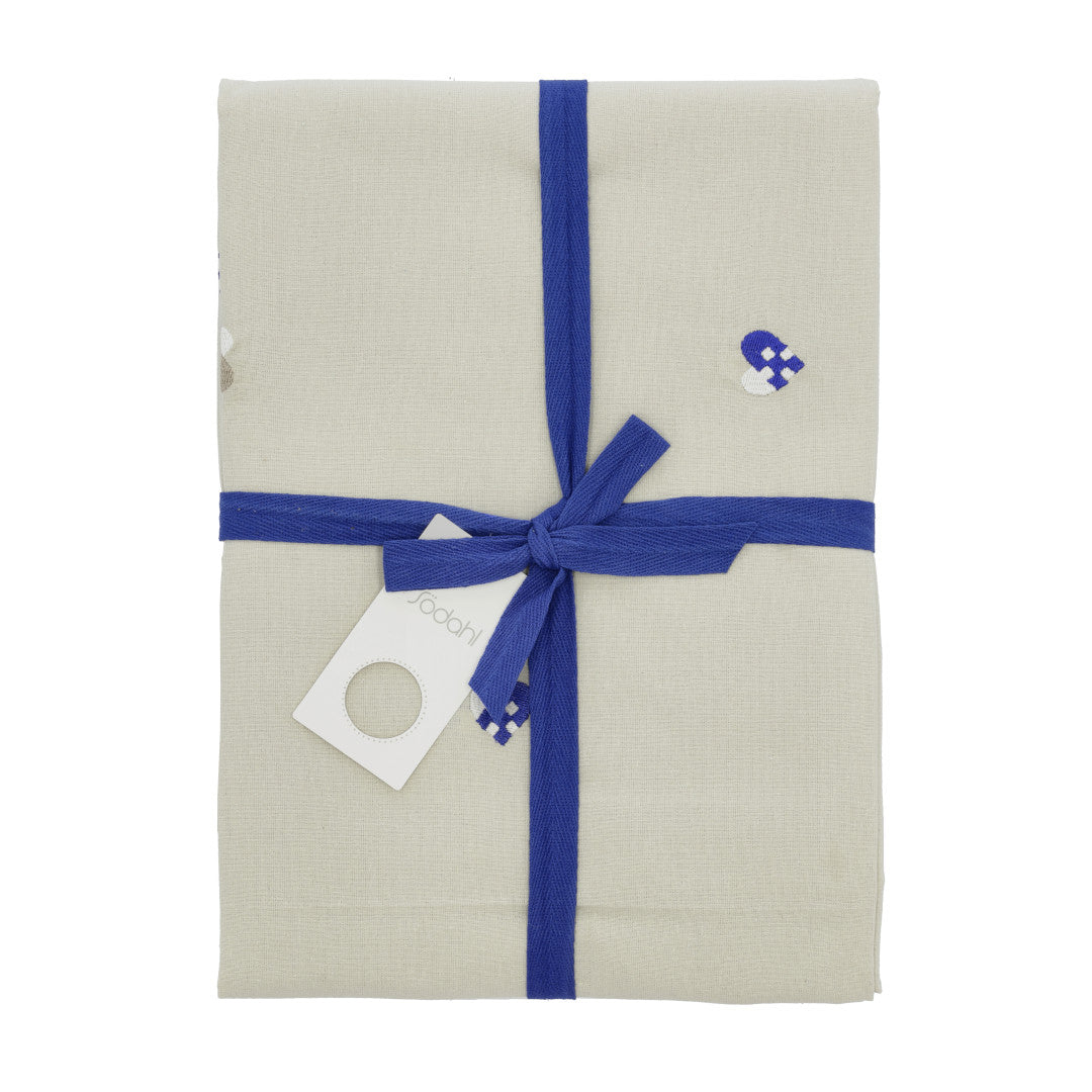 Södahl Christmas Hearts Embroidery Julduk med blått band 140x220