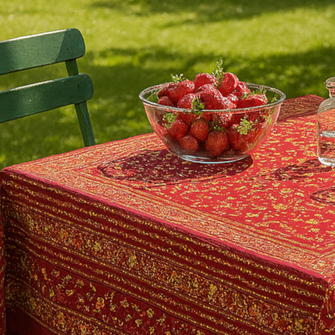 Fleurs Des Champs Röd - Rektangulär provenceduk 160 x 250 cm