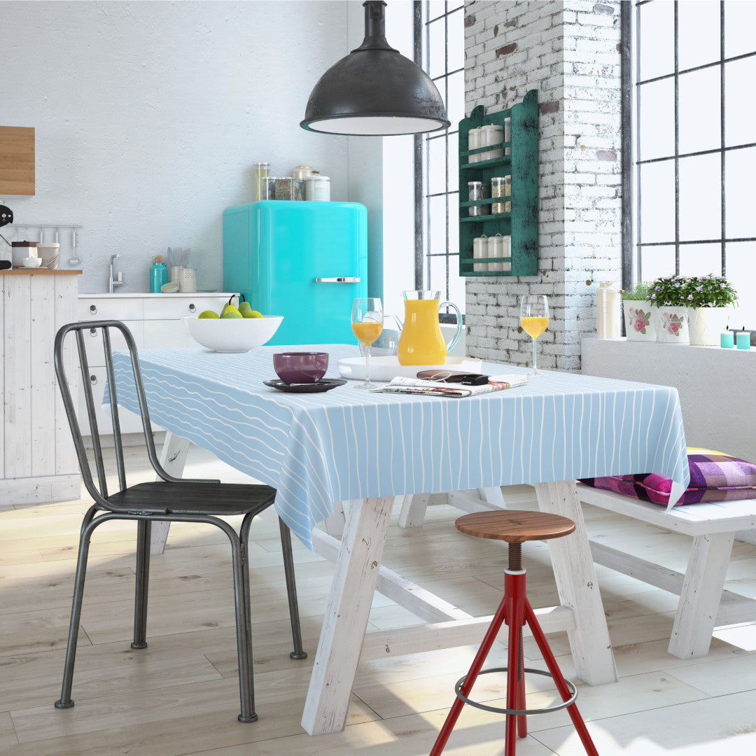 Fluvio Aqua - Vaxduk med lugnande vågor i skandinavisk design miljöbild