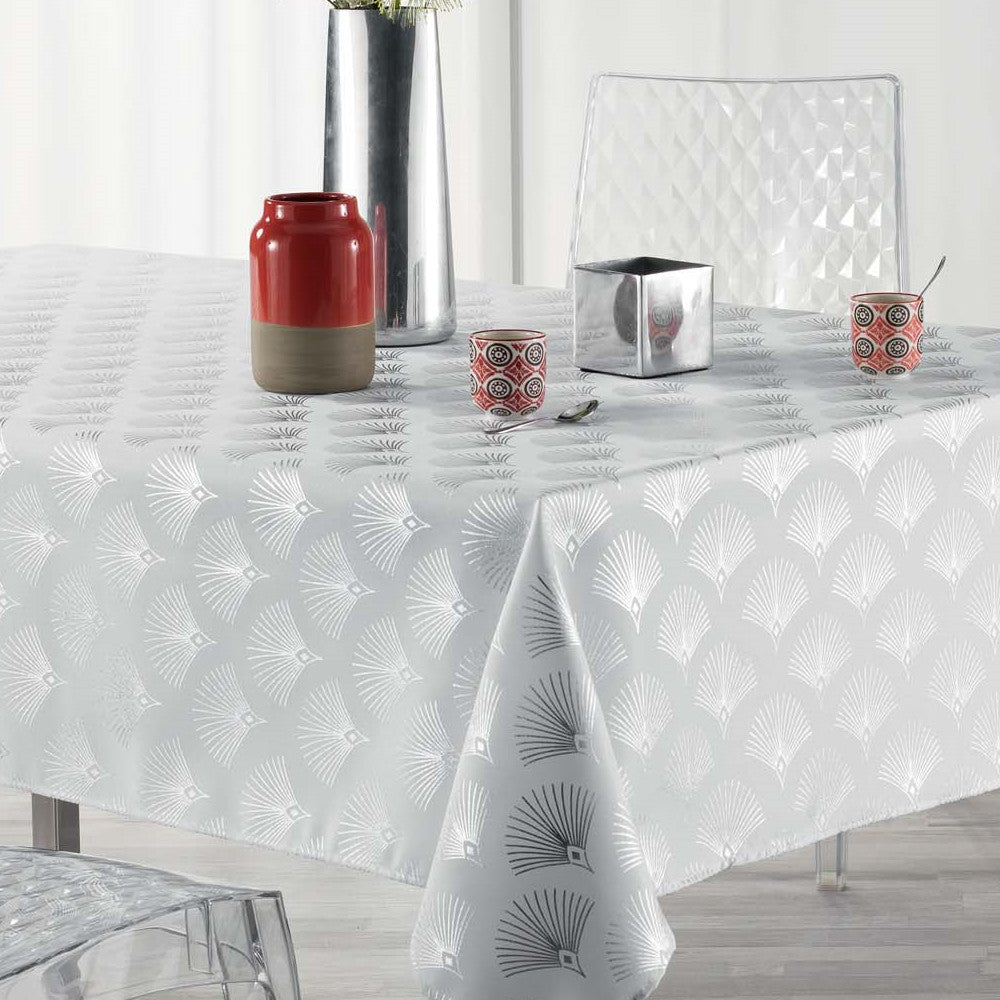 Goldy Metallic Print - White/Silver - Duk med fläckskydd - 150 x 300 cm