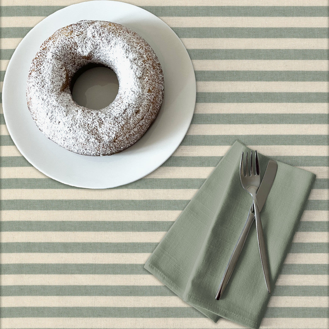 Grön Nordisk Rand - rund textilvaxduk med resår, motiv