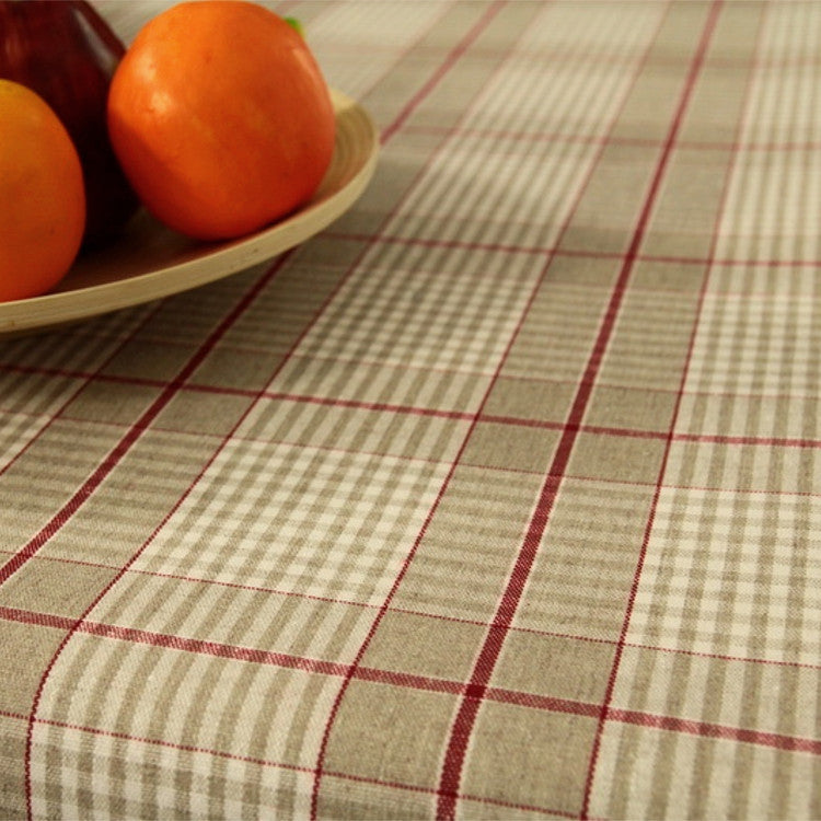 Julduk Olmer Rutor Röd - textilduk i linnelook med teflonbeläggning närbild