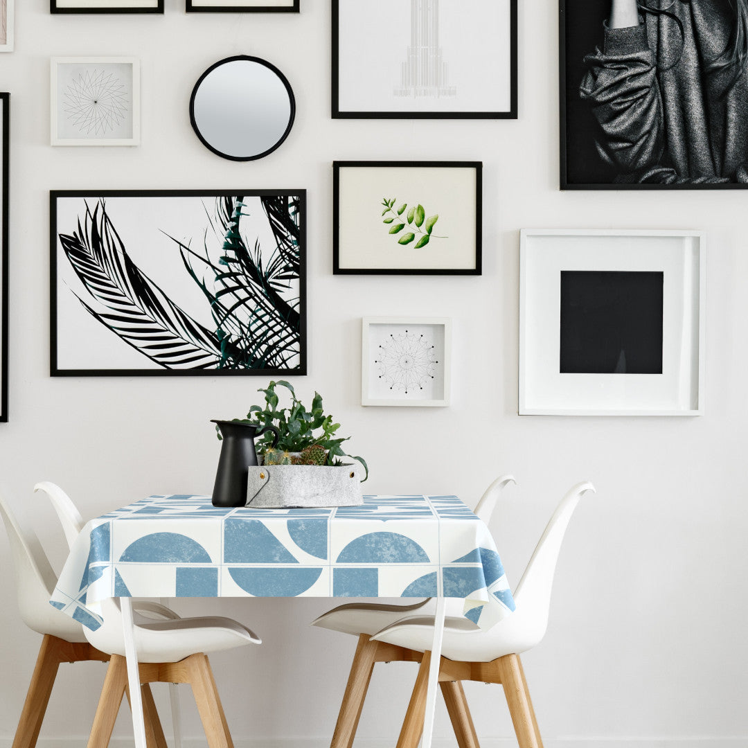 Keta - Vaxduk med geometrisk retromönster miljöbild