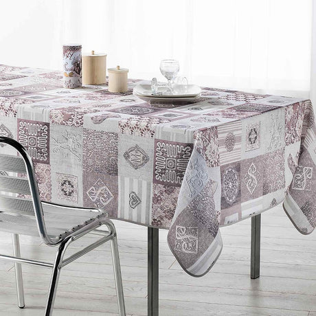 Coeur Dentelle Knipplade hjärtan - Julldu med fläckskydd, 150 x 240 cm, miljöbild