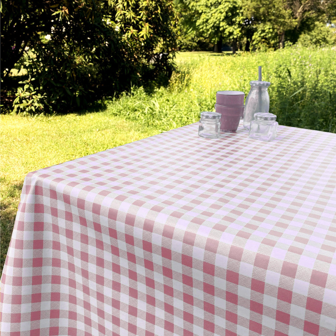 Vaxduk med klassiska rutor 1,5 x 1,5 cm - 140 cm bred - Ljus lila