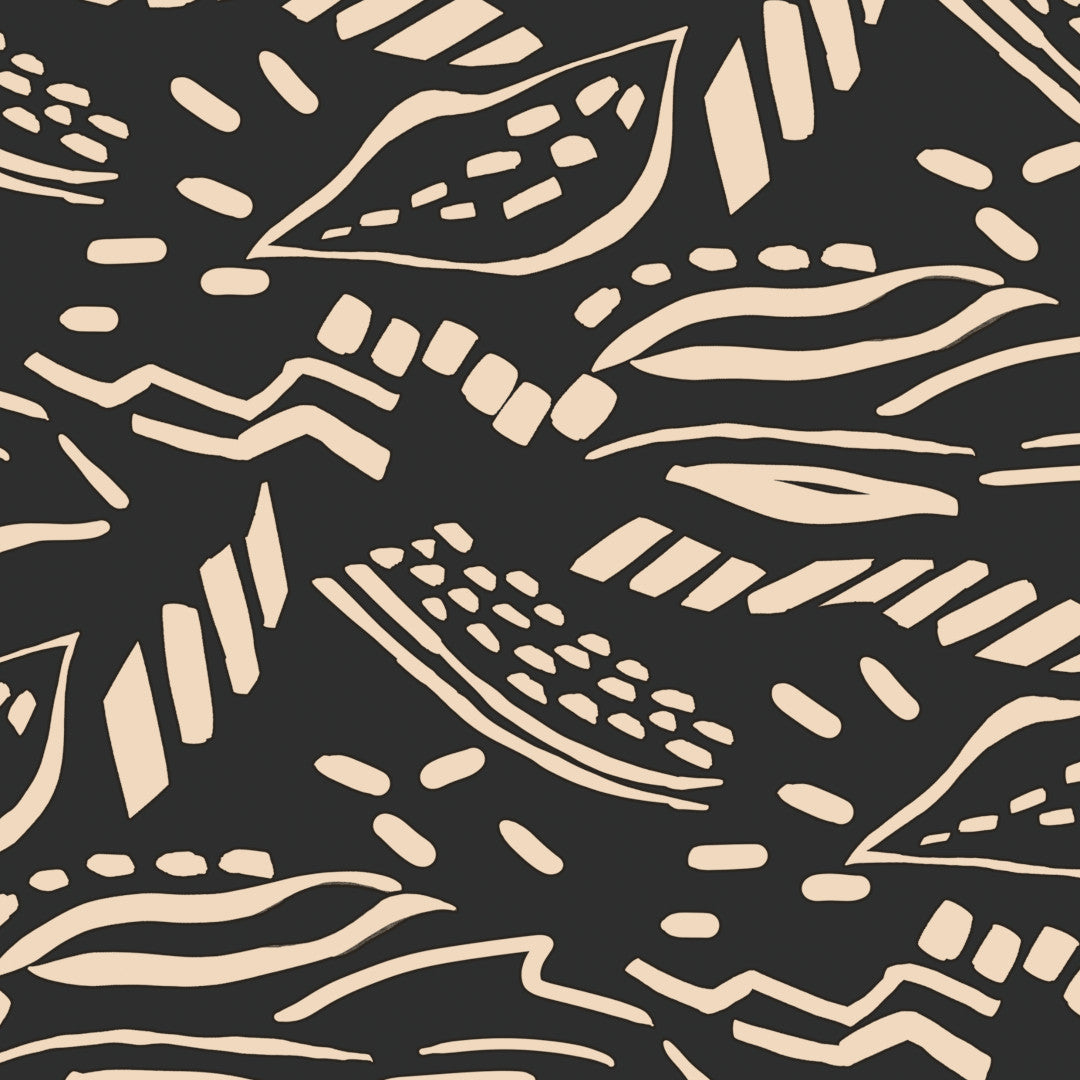 Dakarai Onyx - Lola svart vaxduk med etniskt mönster närbild