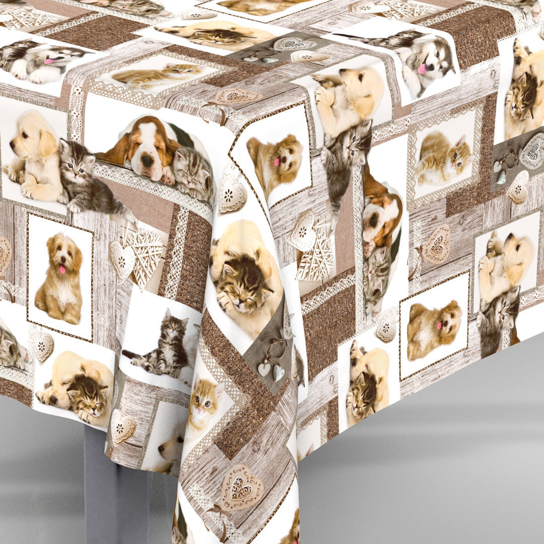 Migliori Amici – Textilvaxduk med valpar och kattungar