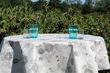 Misty Grey Flower - rund vaxduk med blommor , Ø 160 cm