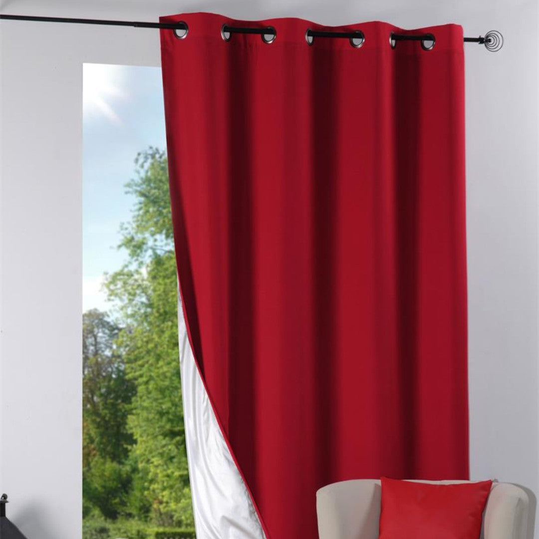 Nelson Röd – Isolerande gardin 135 x 240 cm