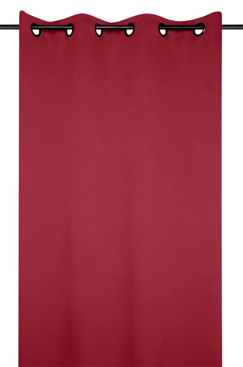Notte Röd – Mörkläggningsgardin 140 x 280 cm i miljö