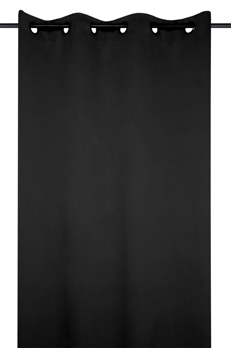 Notte Svart – Mörkläggningsgardin 135 x 250 cm i miljö