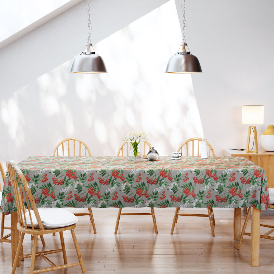 Baies – Textilvaxduk med bär och blommor, 155 cm bred