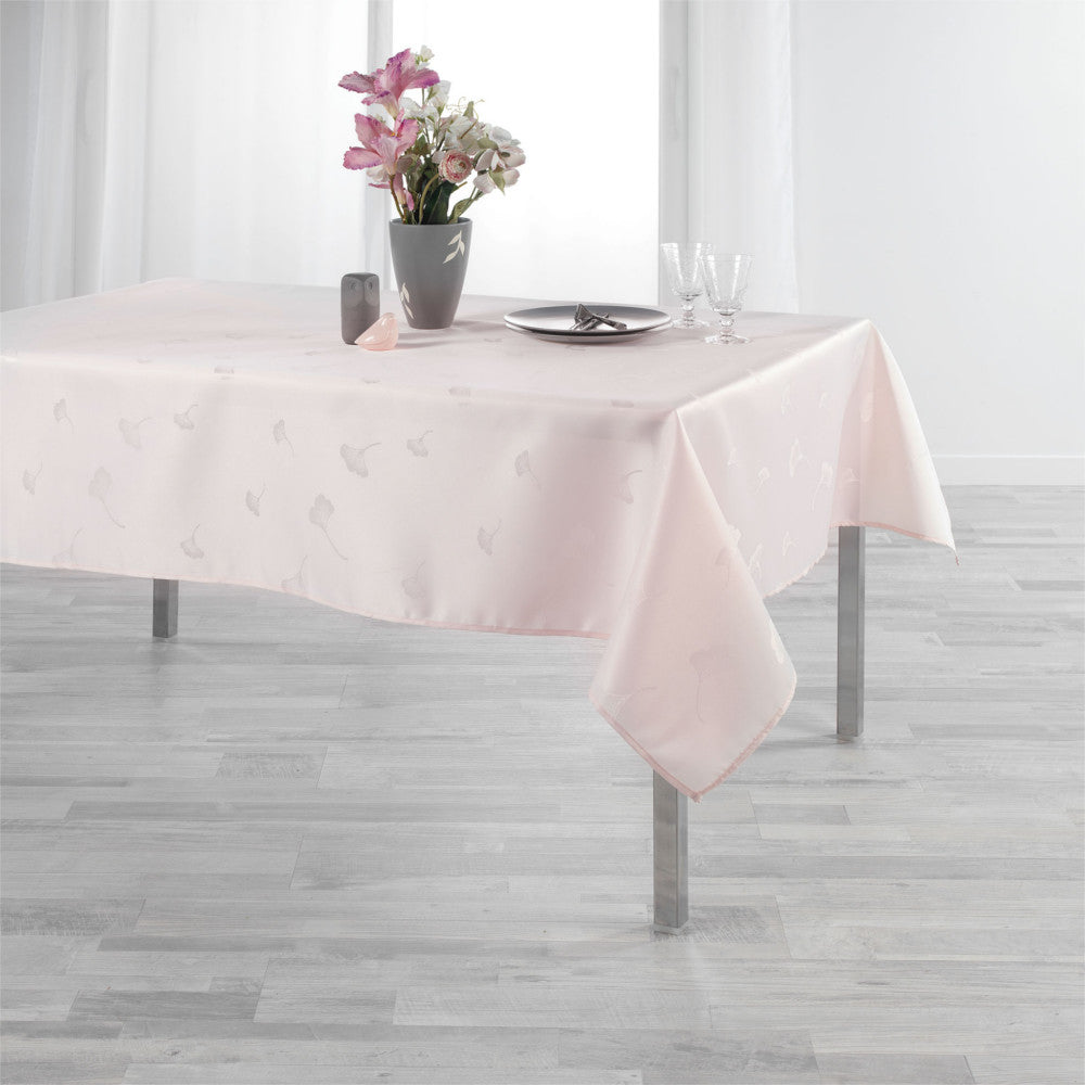 På bordet Ophelie Jacquard - Rosa - duk med fläckskydd - 140 x 250 cm